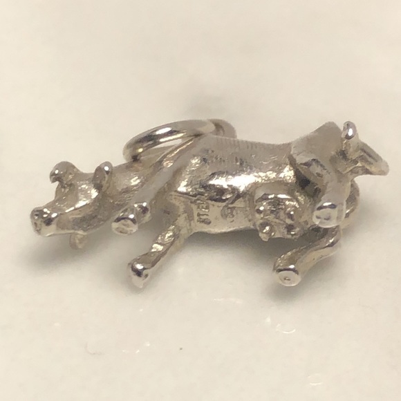 Milking cow vintage pendant bracelet charm - Picture 3 of 5